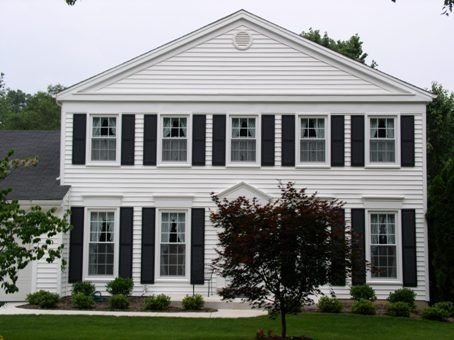 Siding Replacement: Comparing Vinyl Siding to Fiber Cement Siding