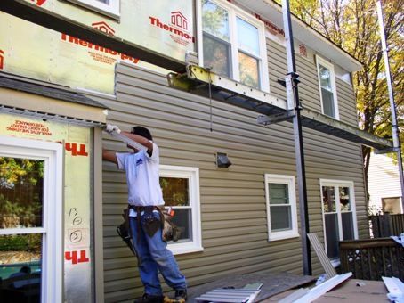 House Siding Installers